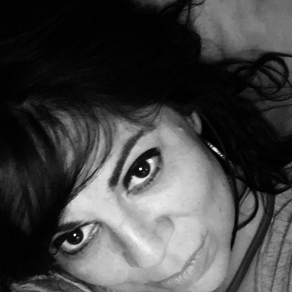 Meet your Posher, Mayelin